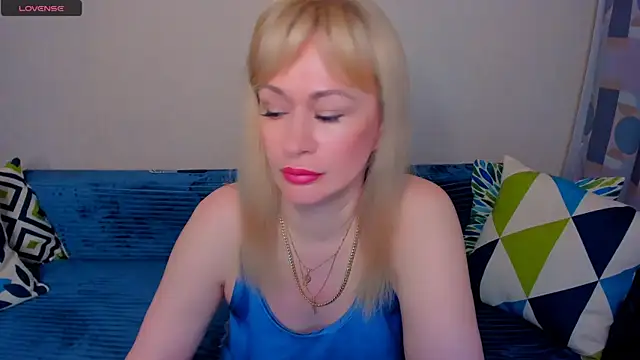 EllenMoore online show from 30, 6, 2026