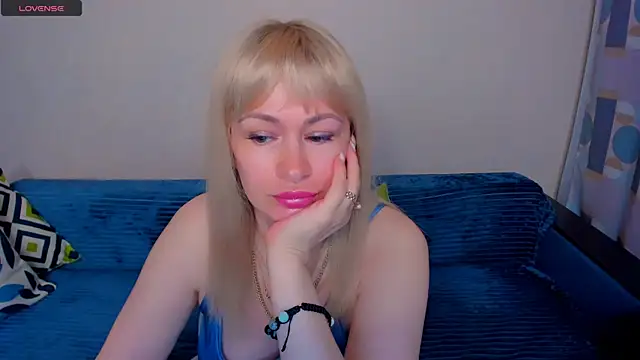 EllenMoore online show from 5, 7, 2026