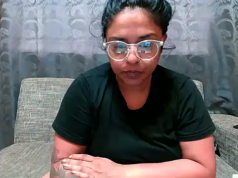 Snapshot of indianishkq7 chatting on 28, 12, 2024 indianishkq7 online show from 28, 12, 2024