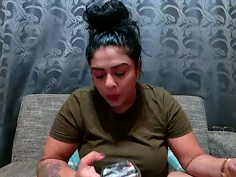 Snapshot of indianishkq7 chatting on 31, 1, 2025 indianishkq7 online show from 31, 1, 2025