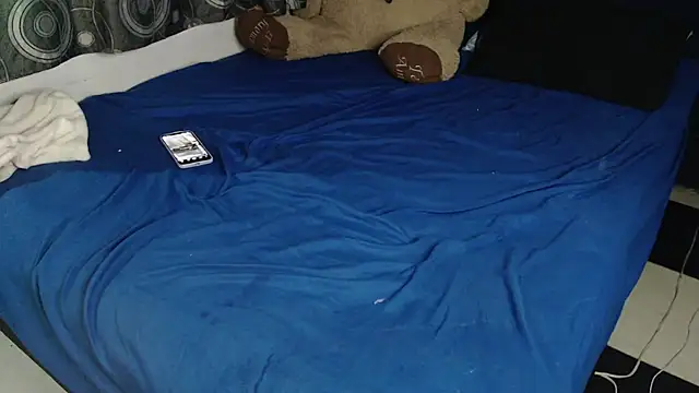 ANGELIQUE KLANE online show from 18, 4, 2026