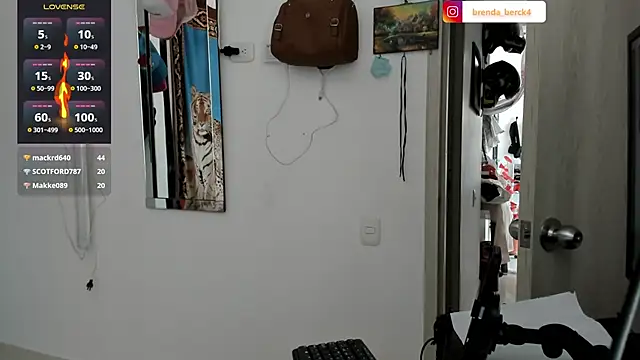 Snapshot of Brenda_Berck_ chatting on 21, 2, 2025 Brenda Berck online show from 21, 2, 2025
