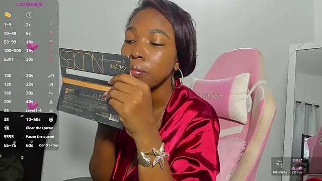 Snapshot of myblackdoope chatting on 17, 11, 2025 myblackdoope online show from 17, 11, 2025