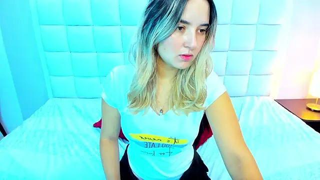 Snapshot of teresasroom_ chatting on 7, 2, 2025 teresasroom online show from 7, 2, 2025