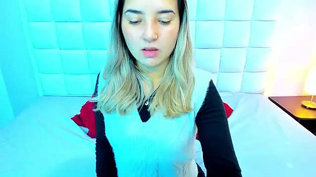 Snapshot of teresasroom_ chatting on 11, 2, 2025 teresasroom online show from 11, 2, 2025