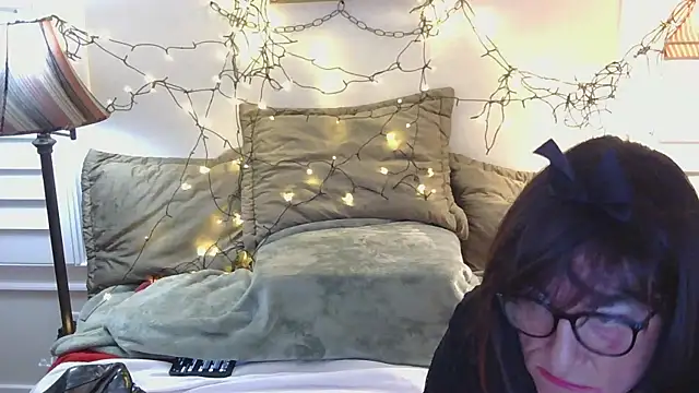 HelloKittyLapDog online show from 19, 3, 2026