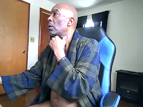 longdick4you8686 online show from 22, 1, 2025