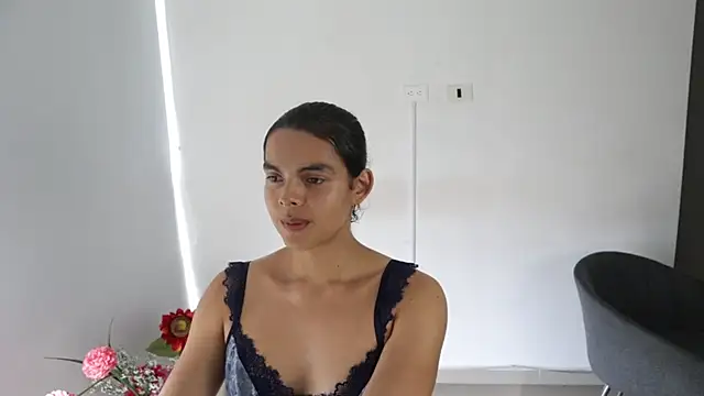  Vahos  online show from 22, 2, 2025