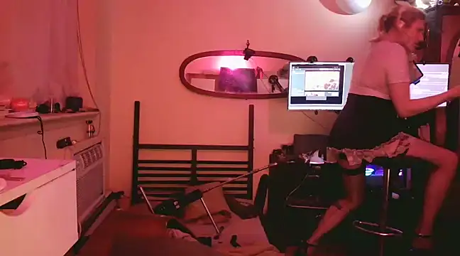 Mikela Alexa online show from 14, 1, 2025