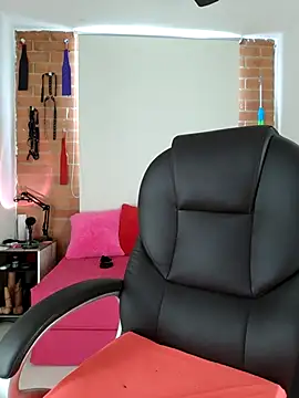 Snapshot of YOURSDEBORA chatting on 19, 3, 2025 YOURSDEBORA online show from 19, 3, 2025