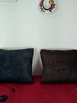 Snapshot of YOURSDEBORA chatting on 1, 10, 2025 YOURSDEBORA online show from 1, 10, 2025