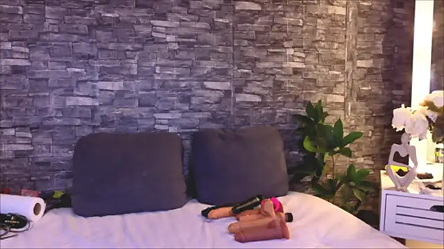 JennyPisik online show from 14, 11, 2025