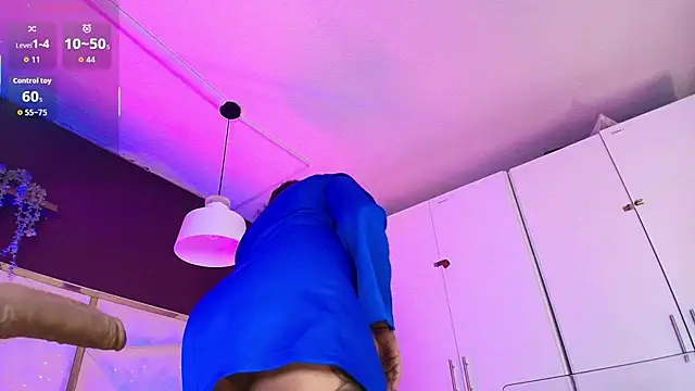 Inndrahot online show from 11, 9, 2025