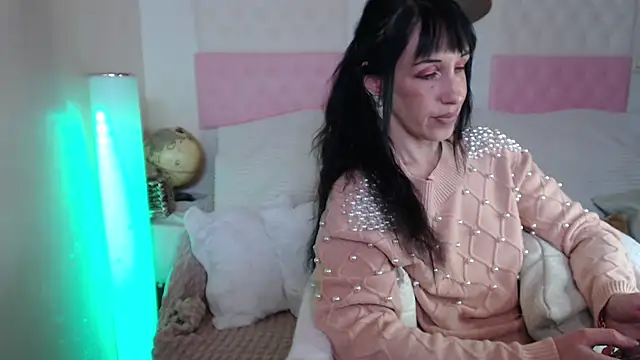 -carla- online show from 23, 11, 2025