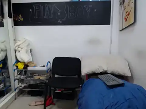 Snapshot of Meloncillo_And_BabyLiss chatting on 13, 2, 2025 Meloncillo And BabyLiss online show from 13, 2, 2025