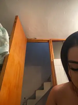 Snapshot of Emma_Brown_12 chatting on 19, 6, 2026 Emma Brown 12 online show from 19, 6, 2026