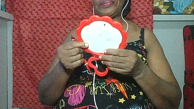 Snapshot of pink69pussy chatting on 8, 11, 2025 pink69pussy online show from 8, 11, 2025