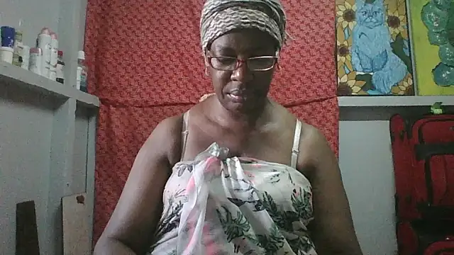 Snapshot of pink69pussy chatting on 14, 11, 2025 pink69pussy online show from 14, 11, 2025