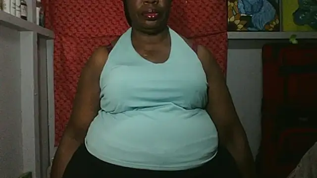 Snapshot of pink69pussy chatting on 5, 12, 2025 pink69pussy online show from 5, 12, 2025