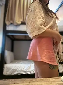 LilliThelo online show from 7, 2, 2026