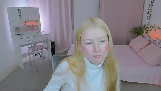 Snapshot of Laly_Peach chatting on 28, 5, 2026 Laly Peach online show from 28, 5, 2026