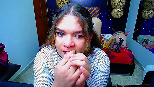 Snapshot of ShantalBlonde chatting on 14, 3, 2025 ShantalBlonde online show from 14, 3, 2025