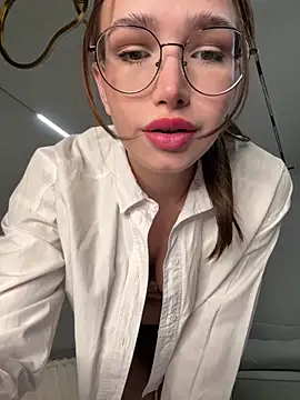 stefannichka online show from 17, 11, 2025