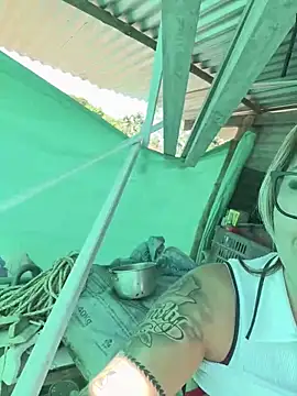 Snapshot of DIANITA_1988 chatting on 21, 1, 2025 DIANITA 1988 online show from 21, 1, 2025