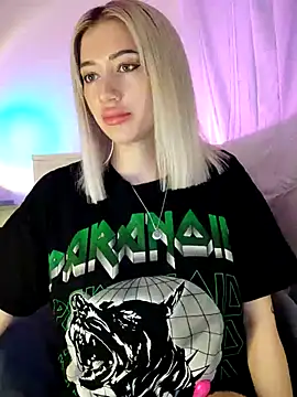 Fuck-Gina online show from 8, 4, 2026