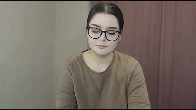 ohhhMie online show from 1, 3, 2025