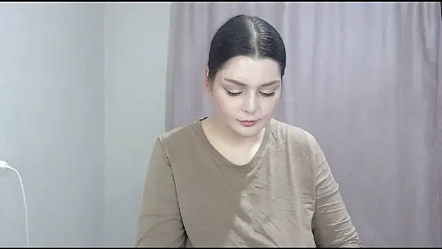 ohhhMie online show from 30, 11, 2025