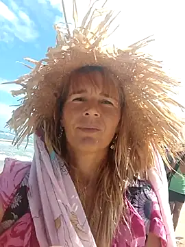 Luna-Natural online show from 27, 2, 2025