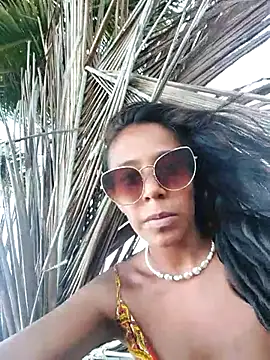 Luna-Natural online show from 7, 10, 2025