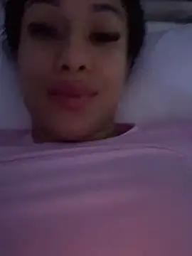 Snapshot of Cocobabexxx chatting on 5, 1, 2025 Cocobabexxx online show from 5, 1, 2025