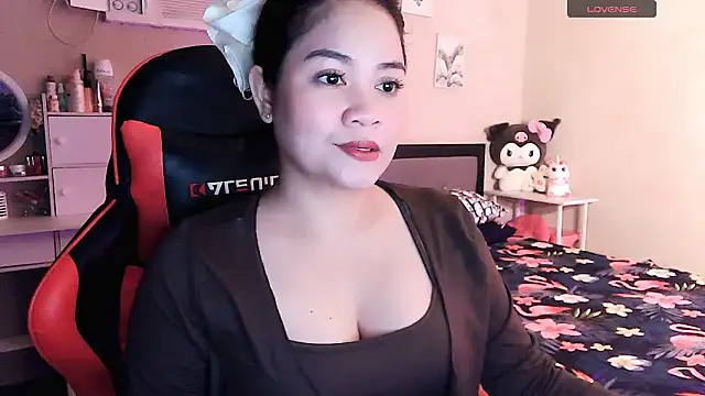 yenyen  online show from 3, 2, 2026