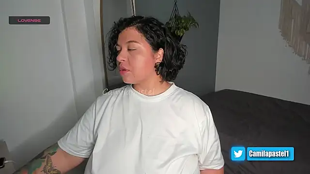 camilapastel online show from 23, 9, 2025