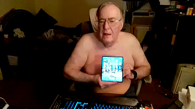 Snapshot of Toastir chatting on 21, 12, 2024 Toastir online show from 21, 12, 2024