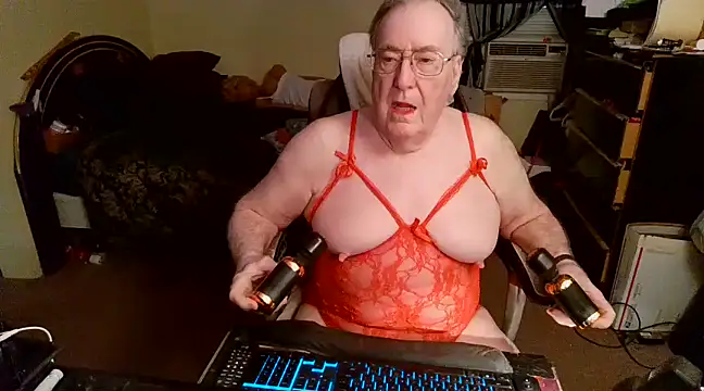 Snapshot of Toastir chatting on 15, 3, 2025 Toastir online show from 15, 3, 2025