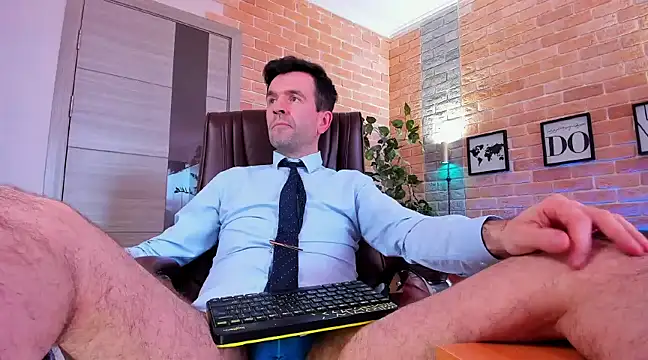 SteveTiger online show from 4, 3, 2025