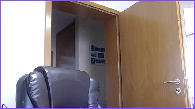 Snapshot of Sissygera chatting on 28, 2, 2025 Sissygera online show from 28, 2, 2025