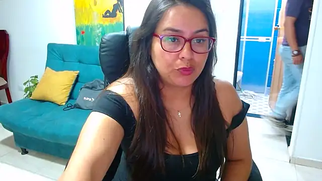 Snapshot of Ixchel_Anaid chatting on 6, 3, 2025 Ixchel Anaid online show from 6, 3, 2025