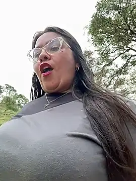 Snapshot of Ixchel_Anaid chatting on 31, 10, 2025 Ixchel Anaid online show from 31, 10, 2025