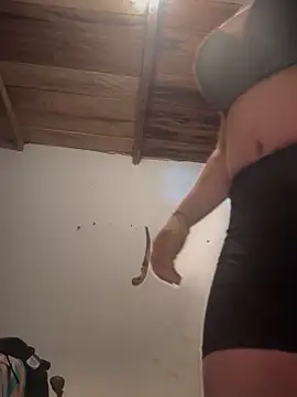 Snapshot of Ixchel_Anaid chatting on 15, 11, 2025 Ixchel Anaid online show from 15, 11, 2025