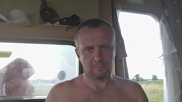Snapshot of MrWhitePL chatting on 16, 7, 2026 MrWhitePL online show from 16, 7, 2026
