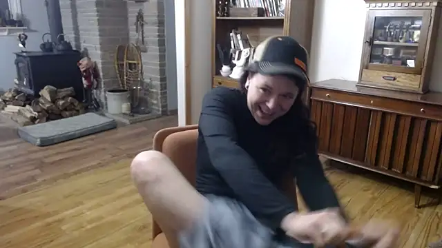 MarcyJones online show from 9, 2, 2025