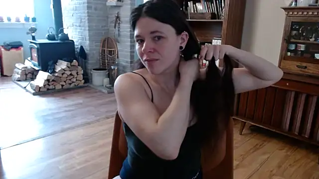 MarcyJones online show from 24, 2, 2025