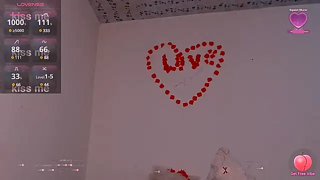 Snapshot of UrNaughtyGfMilf chatting on 20, 3, 2025 UrNaughtyGfMilf online show from 20, 3, 2025