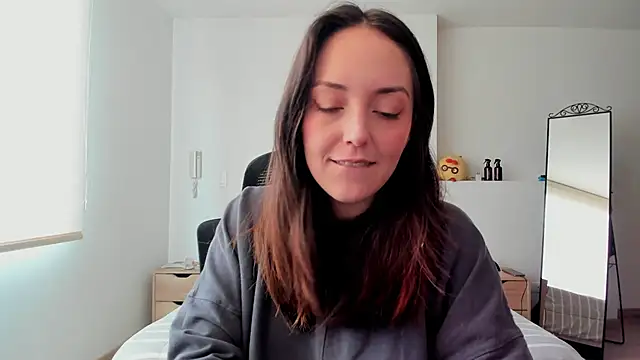 molly marmalade  online show from 19, 3, 2025