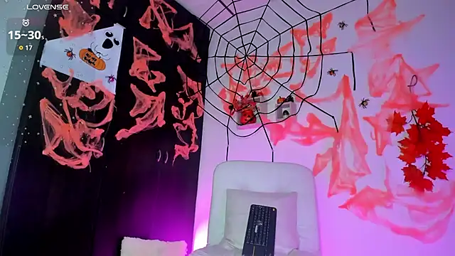 Snapshot of Lisvandr chatting on 15, 10, 2025 Lisvandr online show from 15, 10, 2025