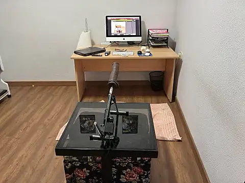 pinkgirls18 online show from 21, 9, 2025